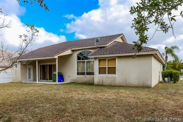 PEMBROKE FALLS PH 5 - Residential