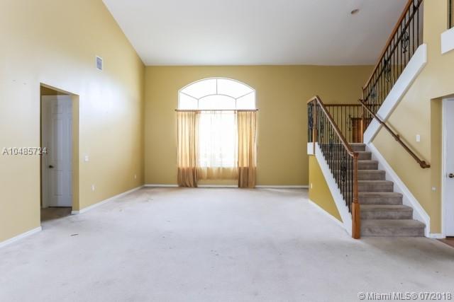 PEMBROKE FALLS PH 5 - Residential