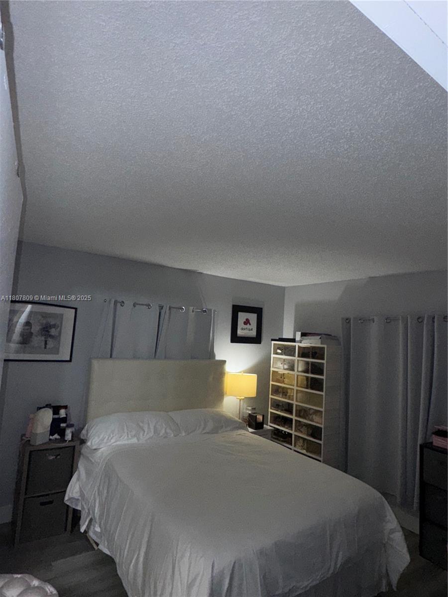 SAGA BAY GARDENS CONDO - Residential