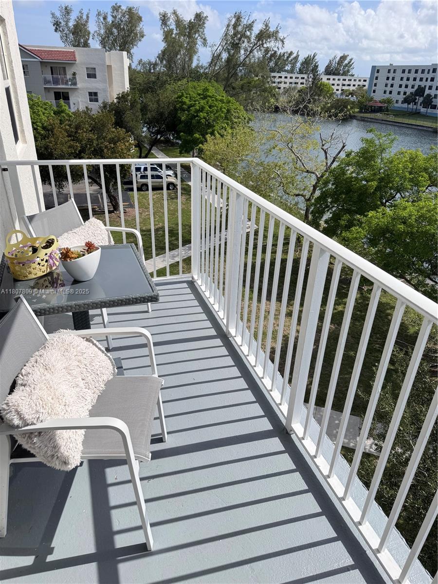 SAGA BAY GARDENS CONDO - Residential