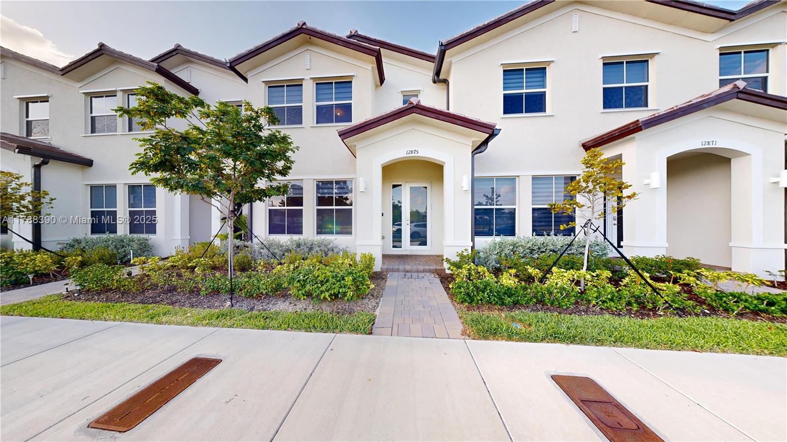 12875 Sw 243rd Ter 12875, Homestead, Miami-Dade County, Florida - 3 Bedrooms  
3 Bathrooms - 