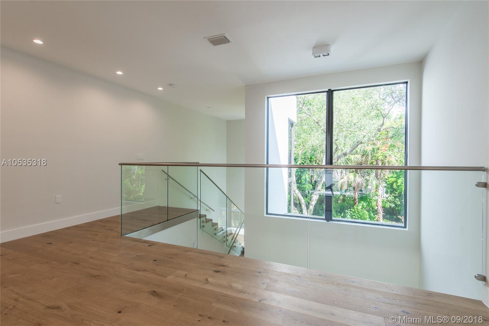 SUNSHINE FRUITS CO - Residential