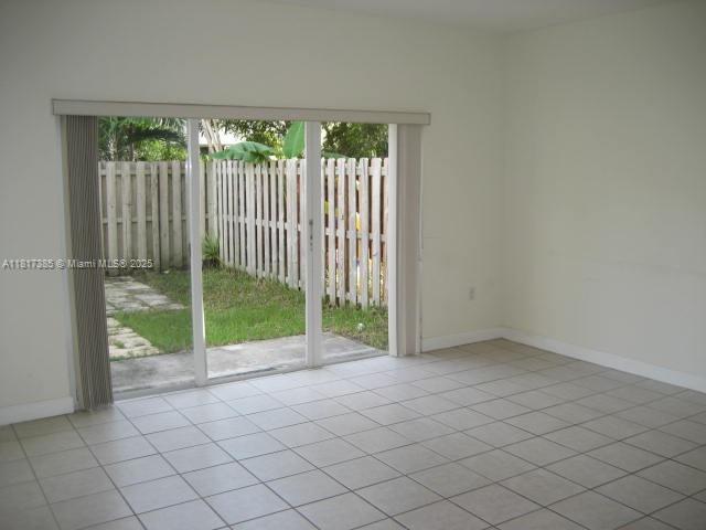 TWIN LAKE SHORES CENTRAL - Residential Lease