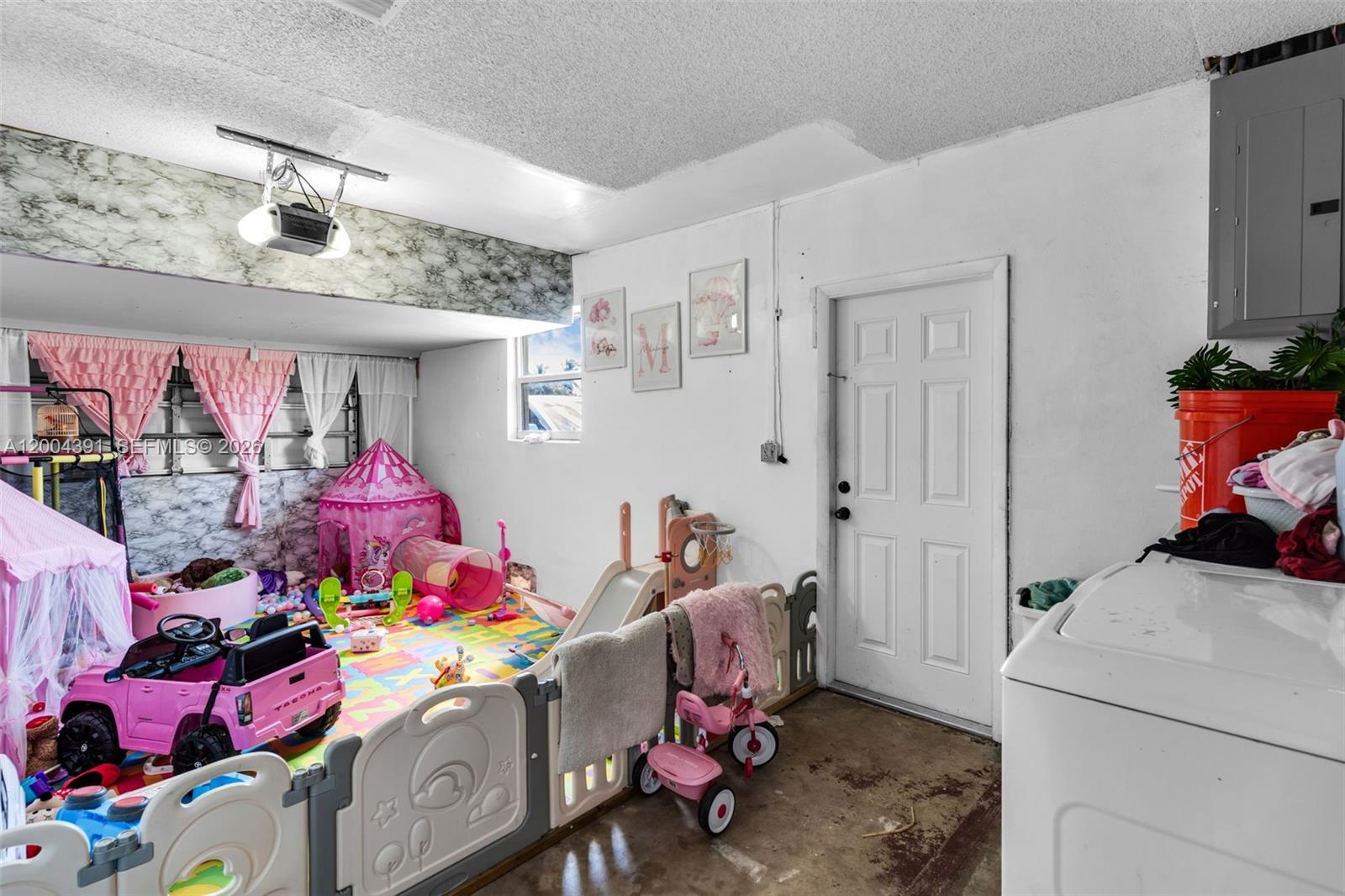 FLAIR SUB NO NINE - Residential