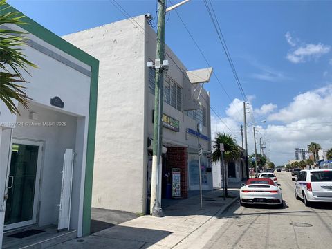 1772 W Flagler St Miami FL 33135