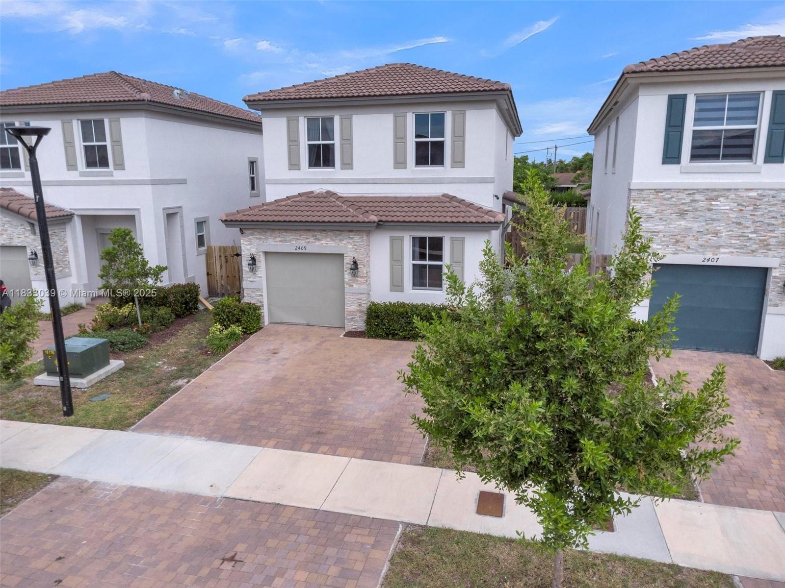 2409 NW 131st Cir