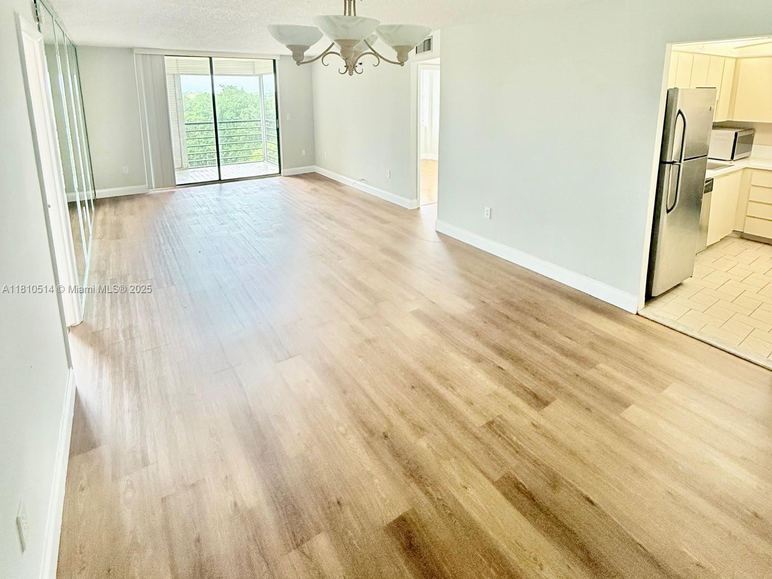 1300 Saint Charles Pl PH2