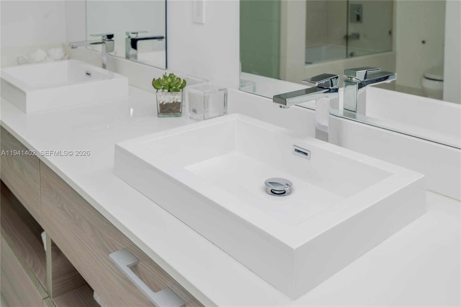 1300 S MIAMI AVENUE CONDO - Residential Lease