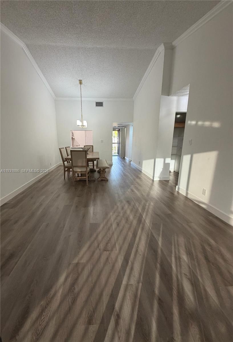 KARANDA VILLAGE II-B COND - Residential