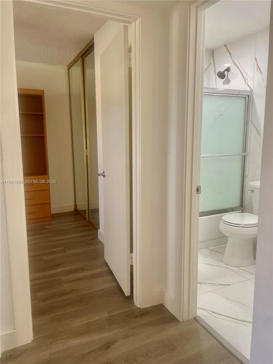 KARANDA VILLAGE II-B COND - Residential