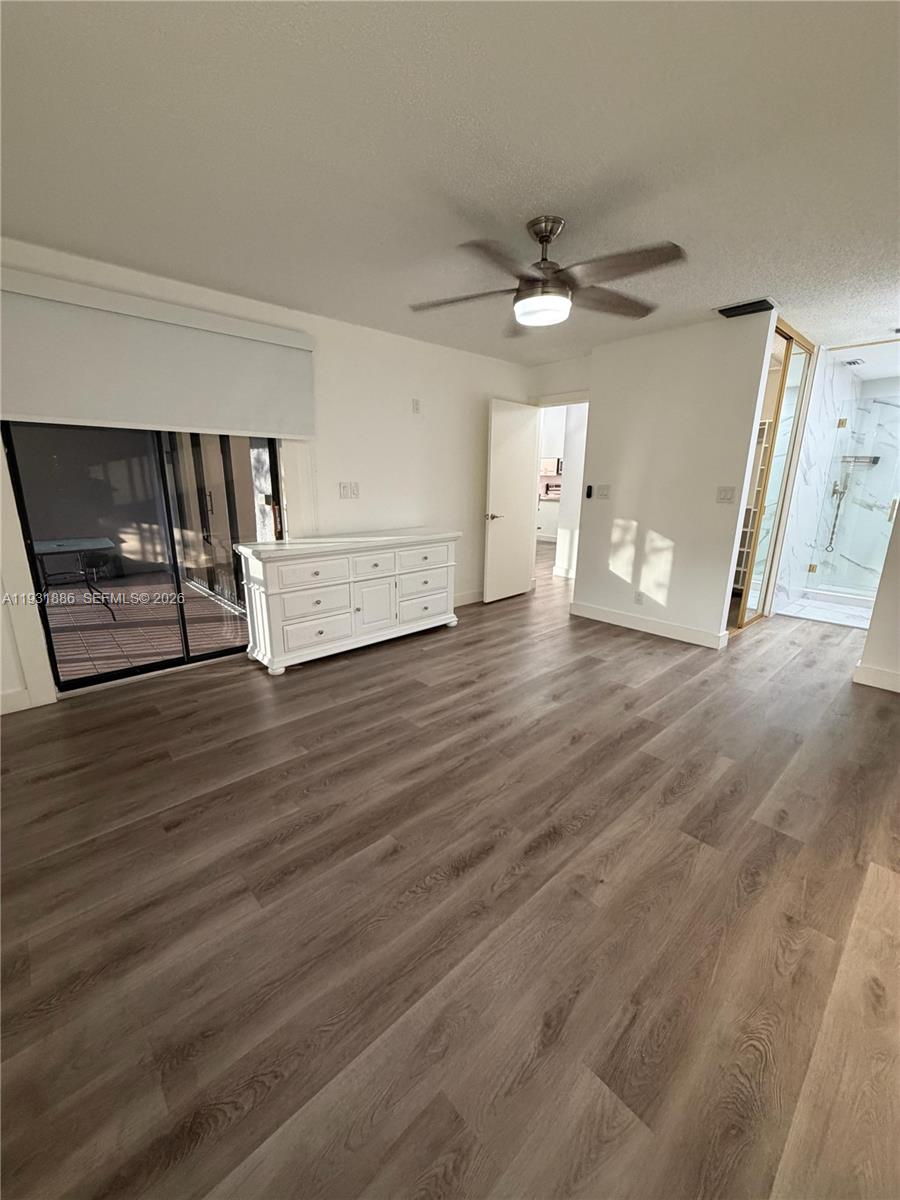 KARANDA VILLAGE II-B COND - Residential