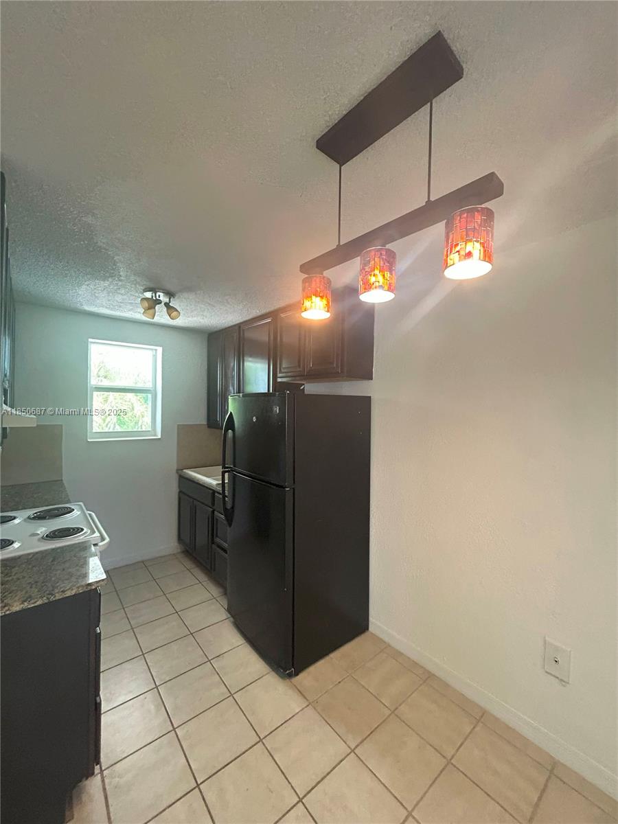 5814 NE 4th Ct 103
