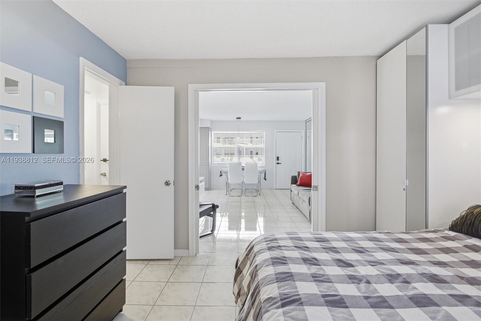 AMBASSADOR SOUTH CO-OP - Residential