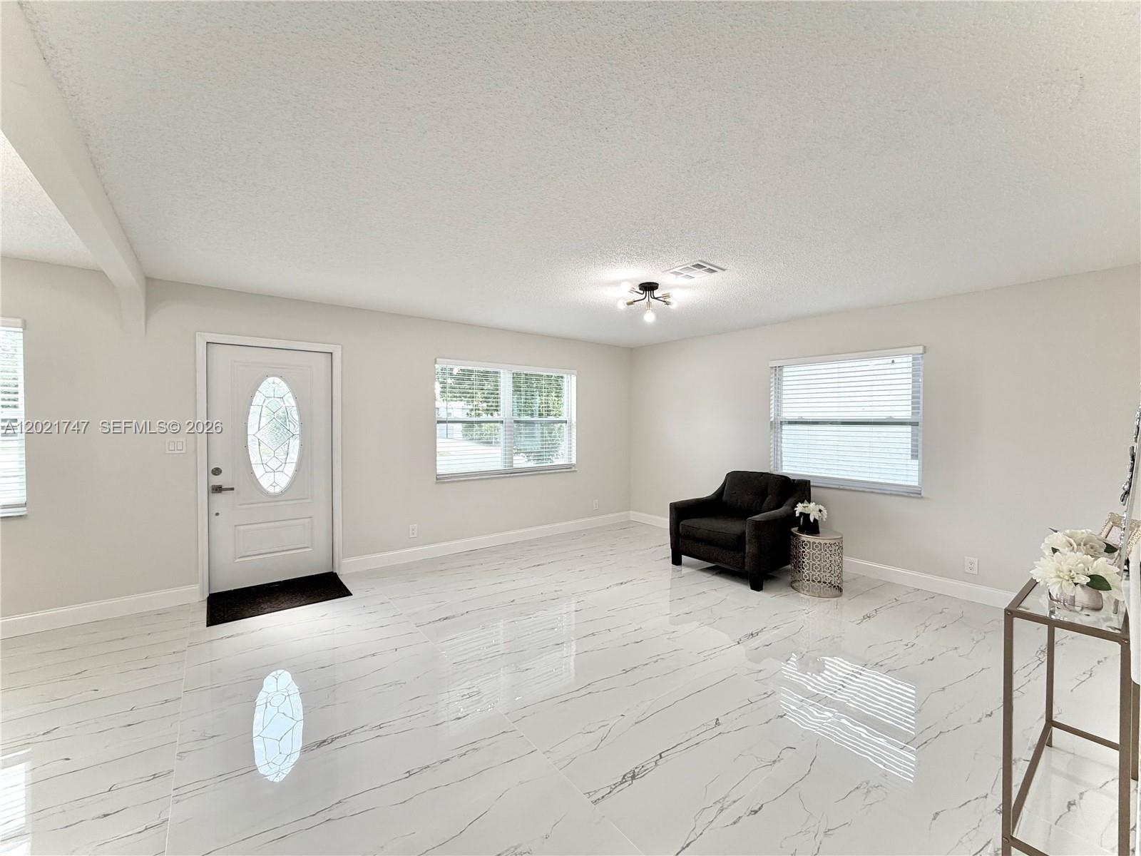 SANDERS PARK - Residential