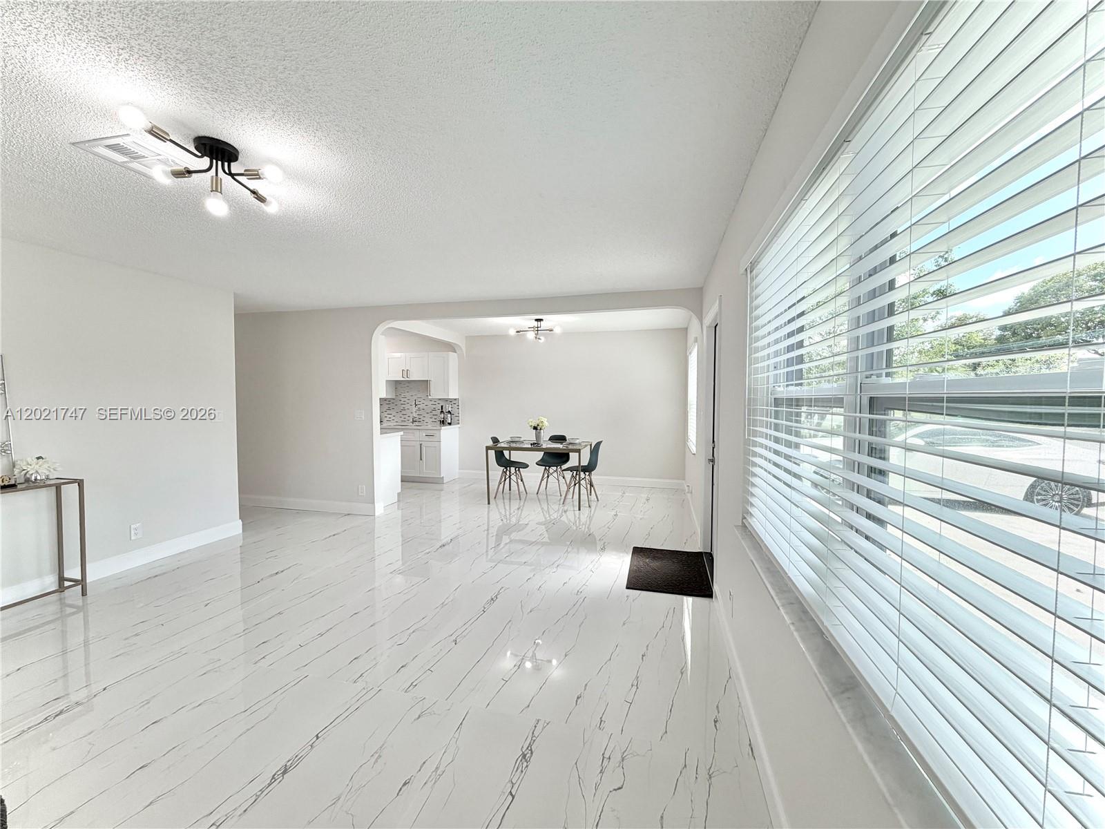 SANDERS PARK - Residential