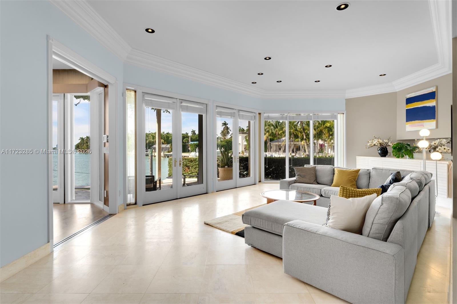 LA GORCE GOLF SUB - Residential