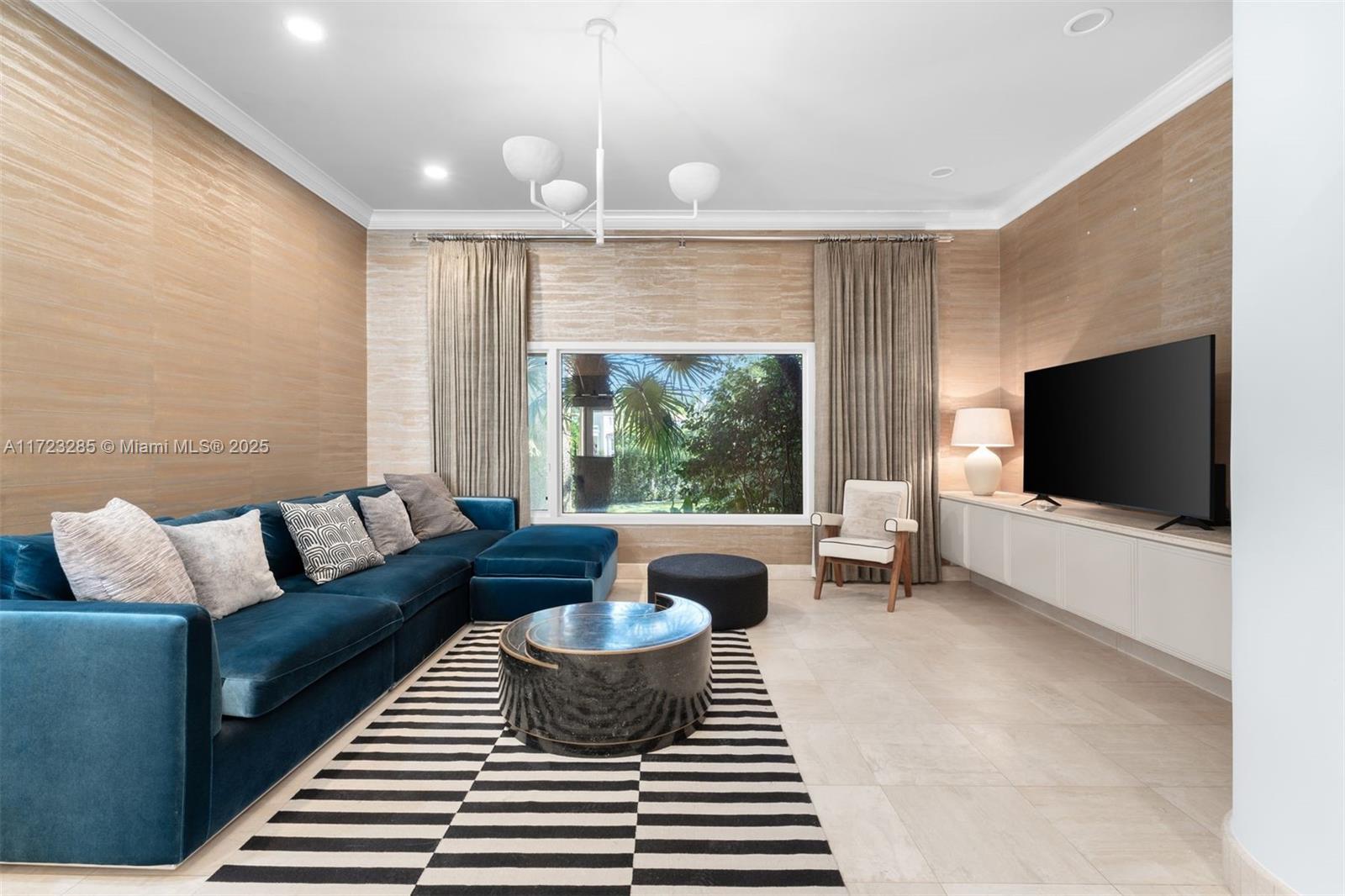 LA GORCE GOLF SUB - Residential