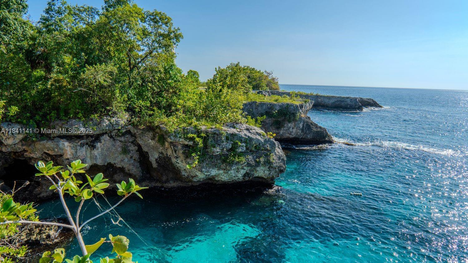 The Caves - Residential