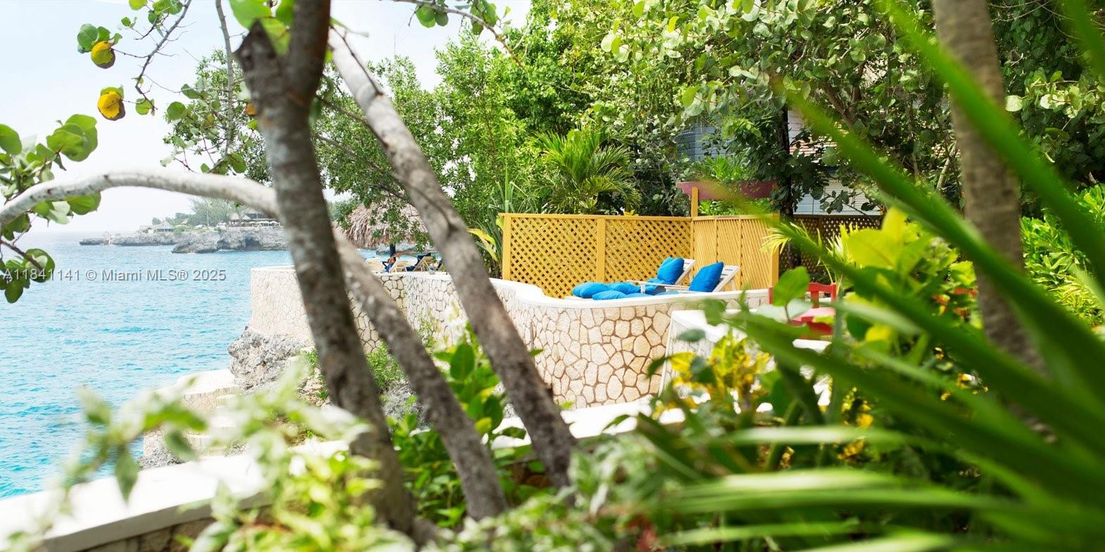 The Caves - Residential