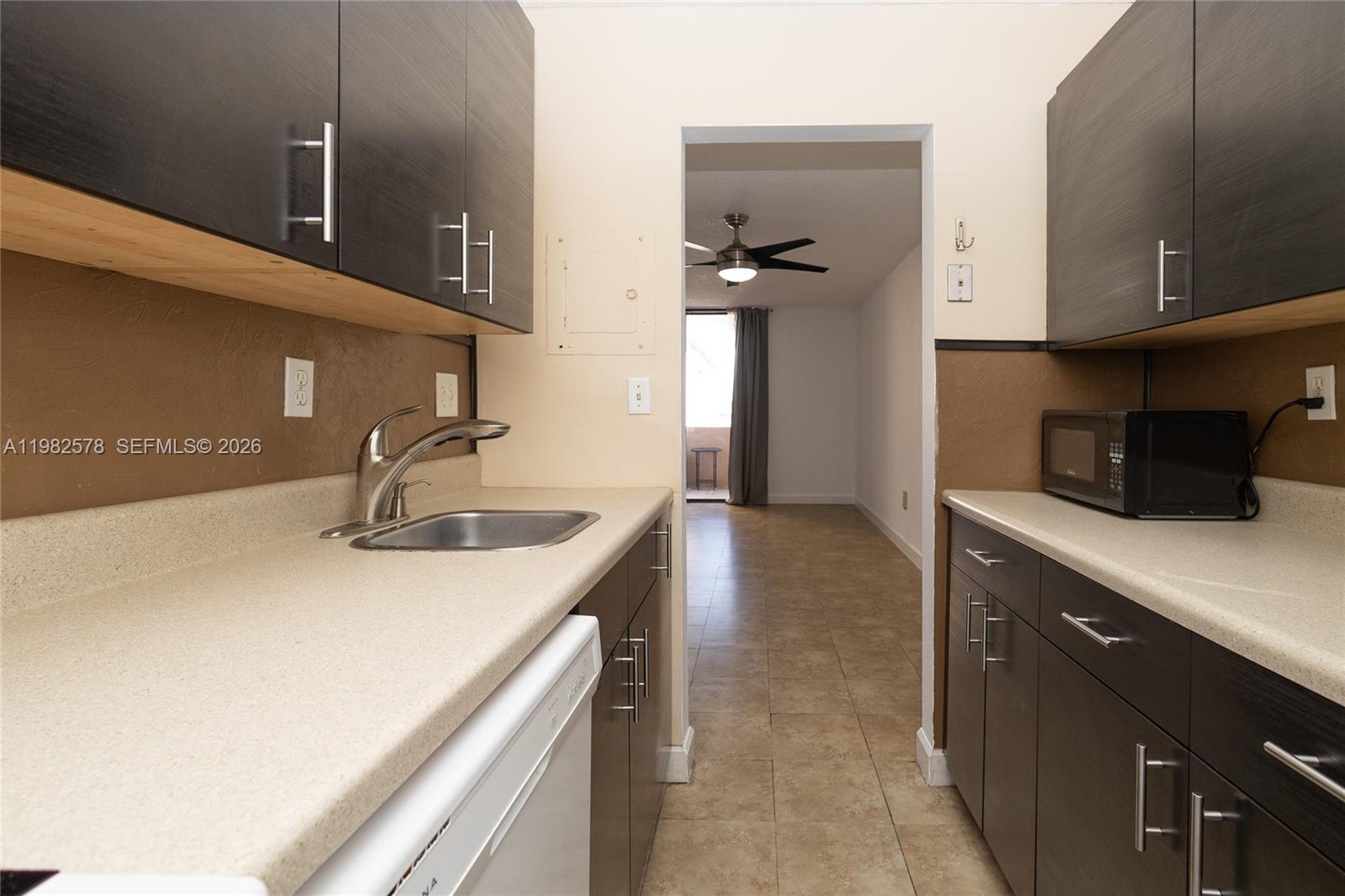 THE TERRACES CONDO PH II - Residential