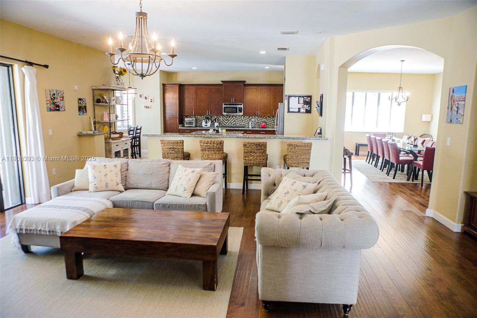 CUTLER CAY - Residential