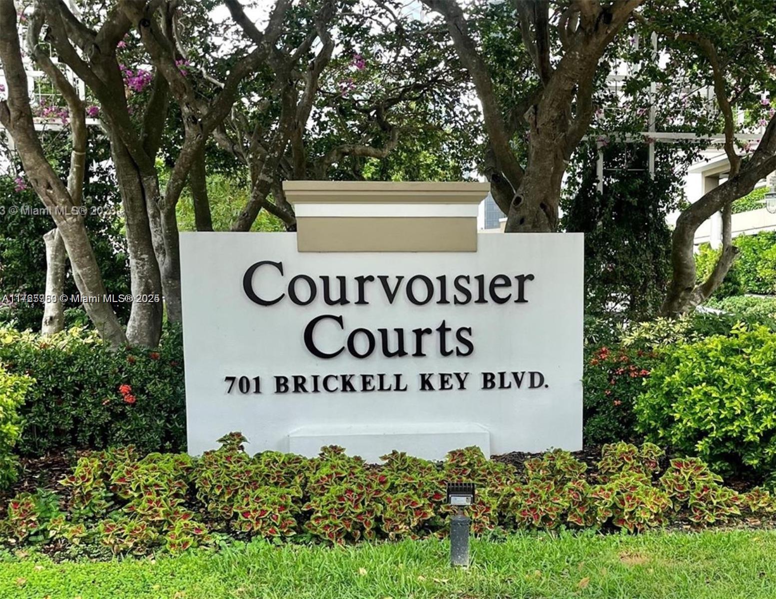 Prime Office Opportunity in Prestigious Brickell Key.
This exceptional 1,851 sq. ft. office space is ideal for operators and investors, offering a turnkey professional environment. With a private entrance, reception area, open workspace, conference room, kitchen and three bathrooms (including a shower), it is designed for efficiency and comfort.
Recently remodeled, the office features LED lighting, an advanced acoustic system. It includes a secretary station, four private offices, and additional workspace. Maintenance covers water, sewer, insurance, and building upkeep.
This prime location offers access to Metrorail, Metro Mover, Brickell City Centre, Mary Brickell Village, dining, and I-95.