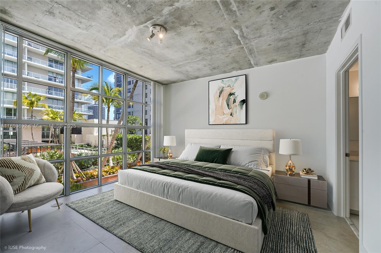 3451 NE 1st Ave M0808