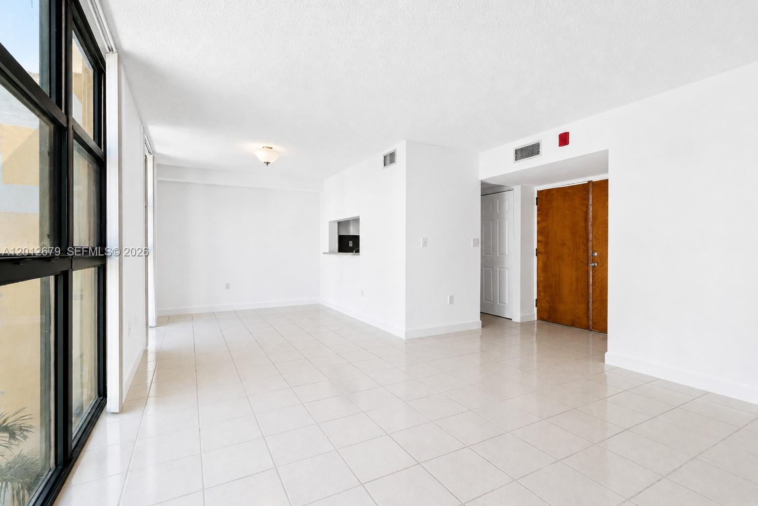 INTERNATIONAL PARK I COND - Residential Lease