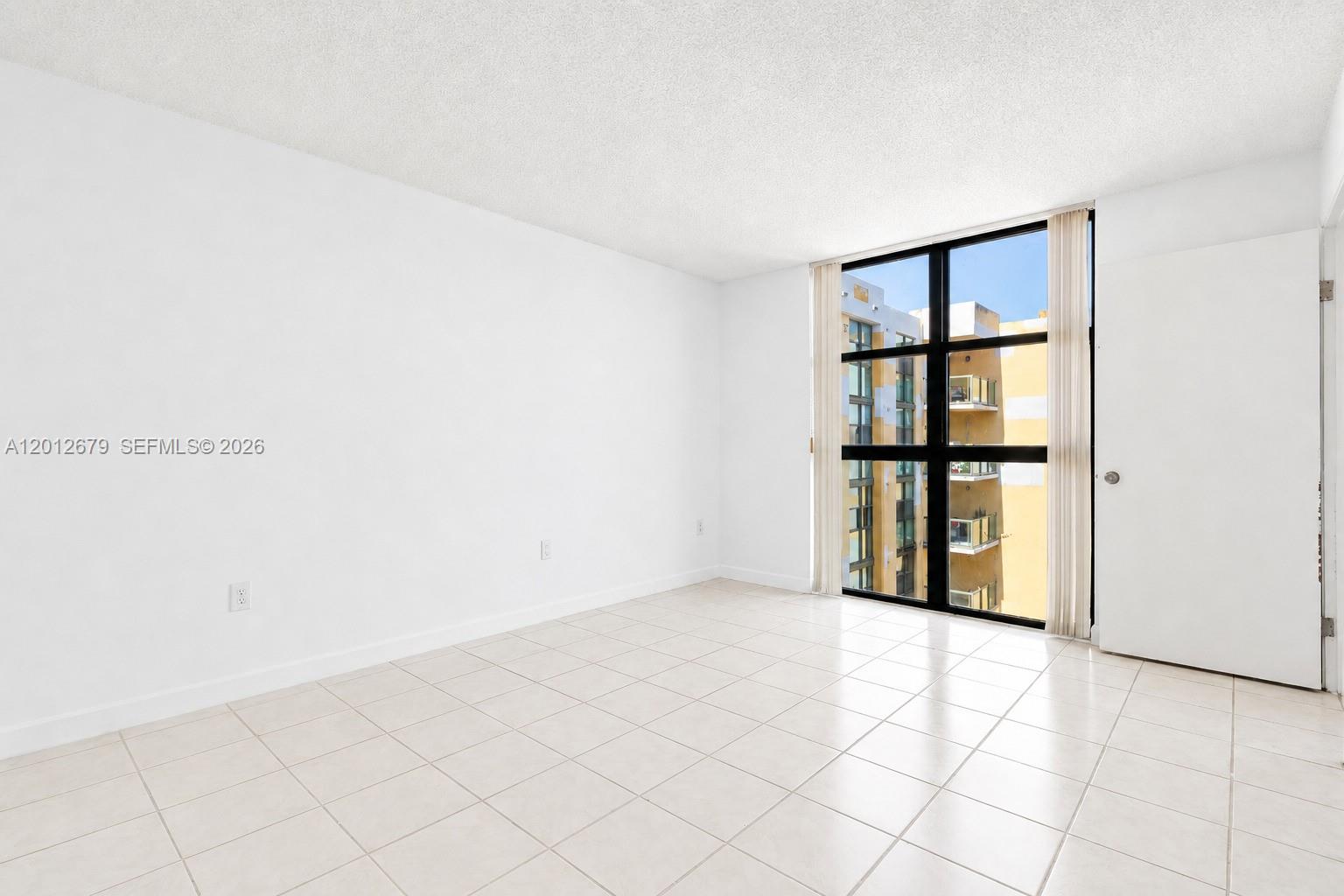INTERNATIONAL PARK I COND - Residential Lease