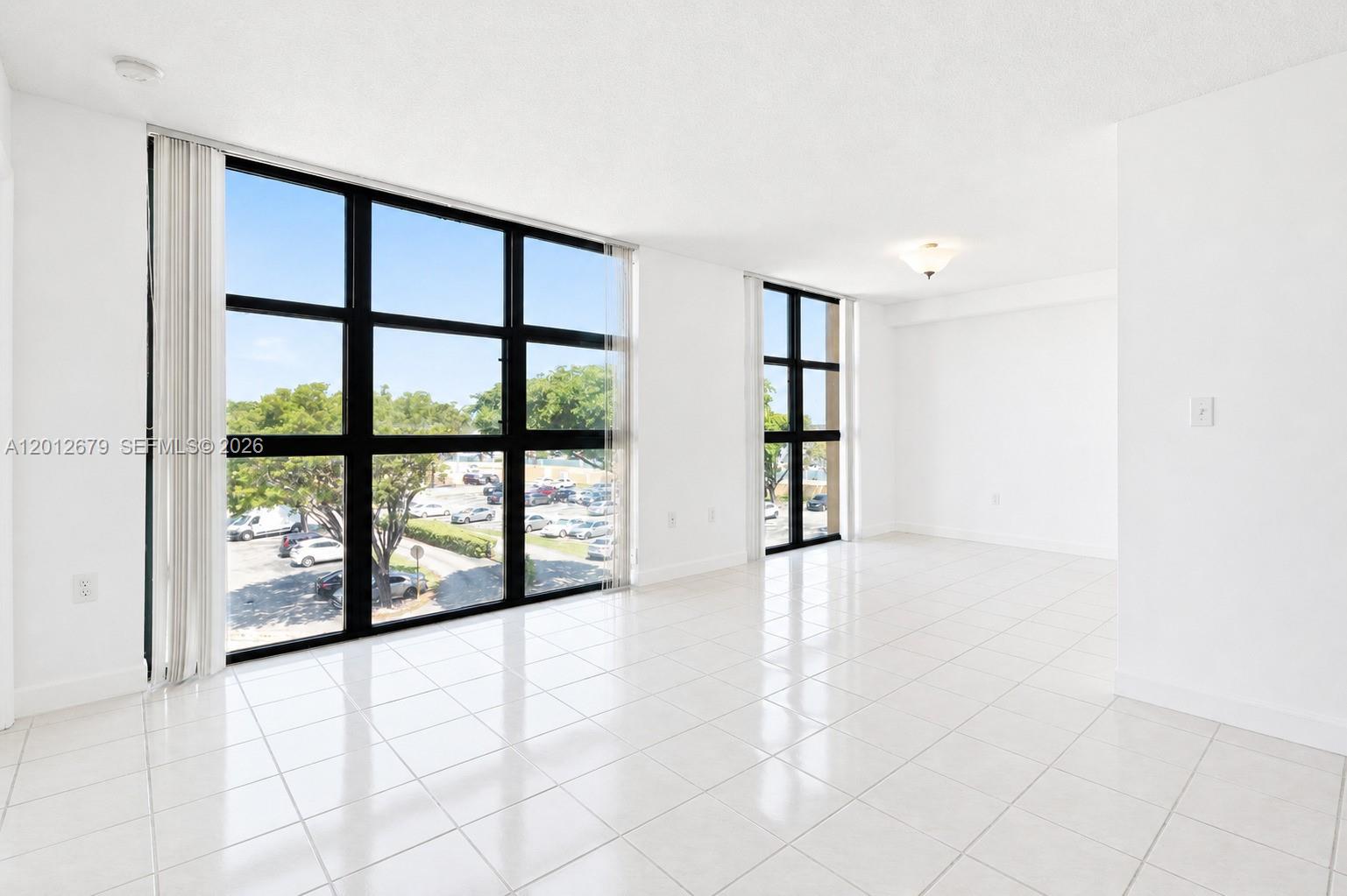 INTERNATIONAL PARK I COND - Residential Lease
