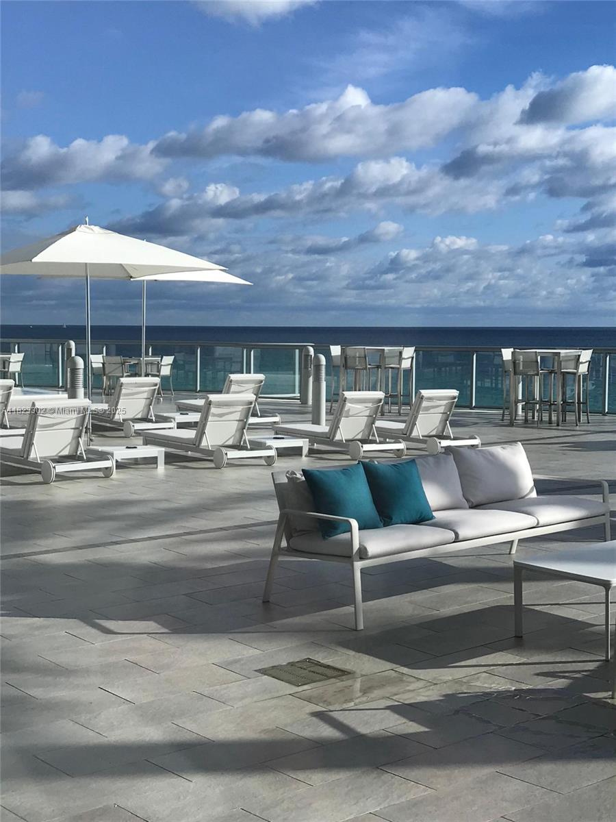 JADE OCEAN CONDO - Residential