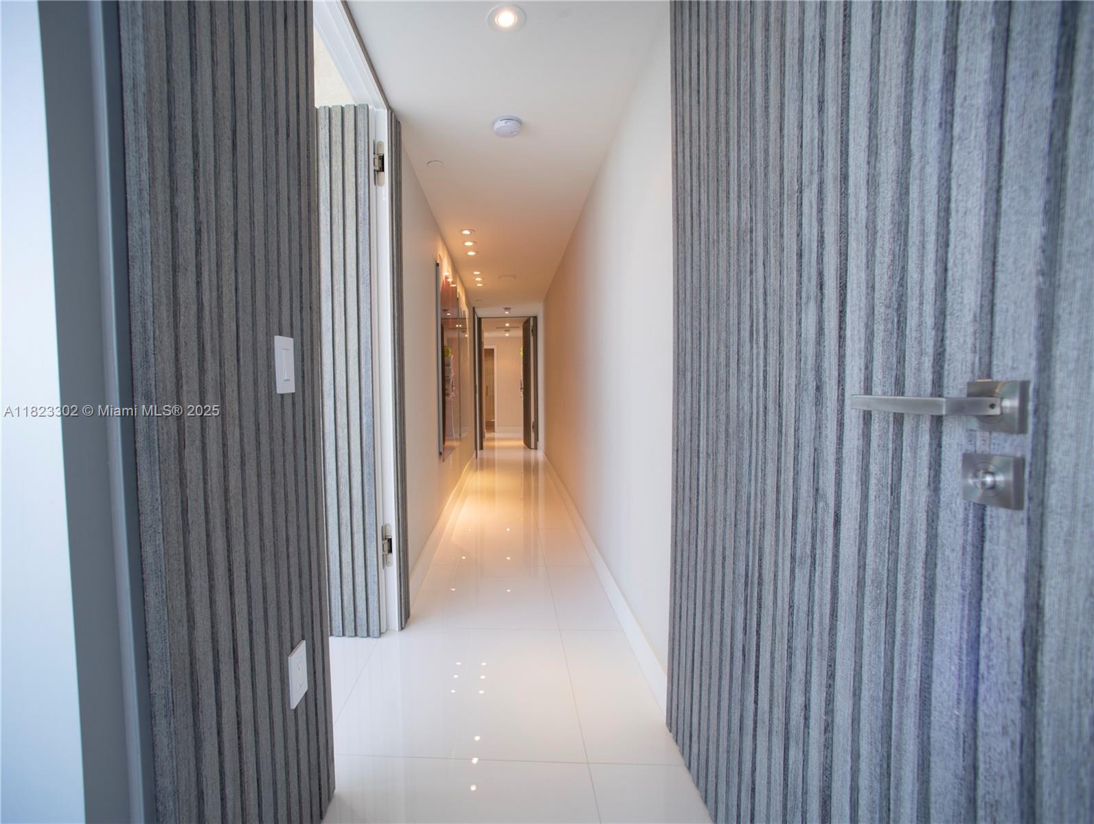 JADE OCEAN CONDO - Residential