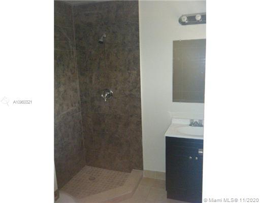 SUNNYSIDE ESTATES 19-35 B - Residential Lease