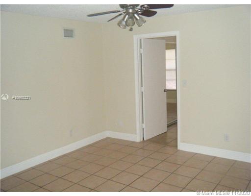 SUNNYSIDE ESTATES 19-35 B - Residential Lease