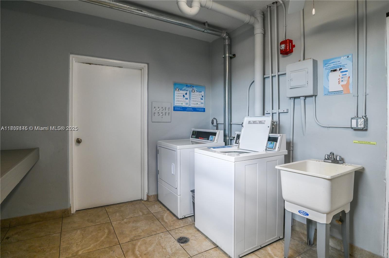 1425 Atlantic Shores Blvd 204