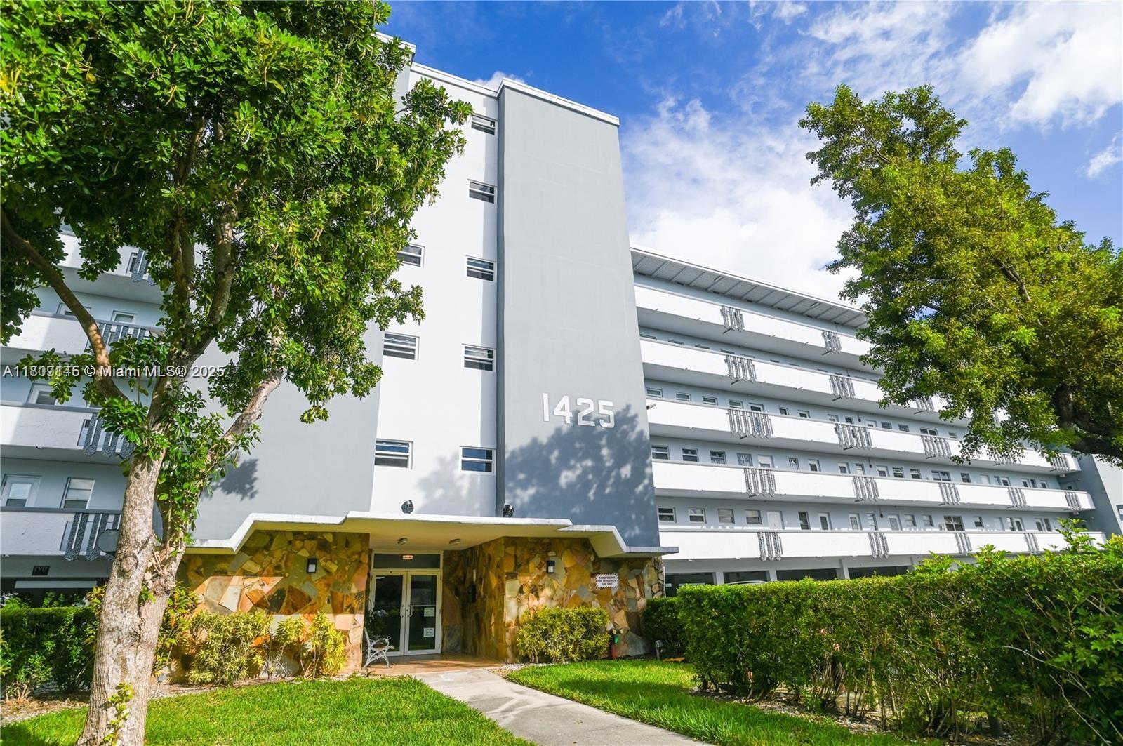 Property for Sale at 1425 Atlantic Shores Blvd 204, Hallandale Beach, Broward County, Florida - Bedrooms: 1 
Bathrooms: 2  - $189,900