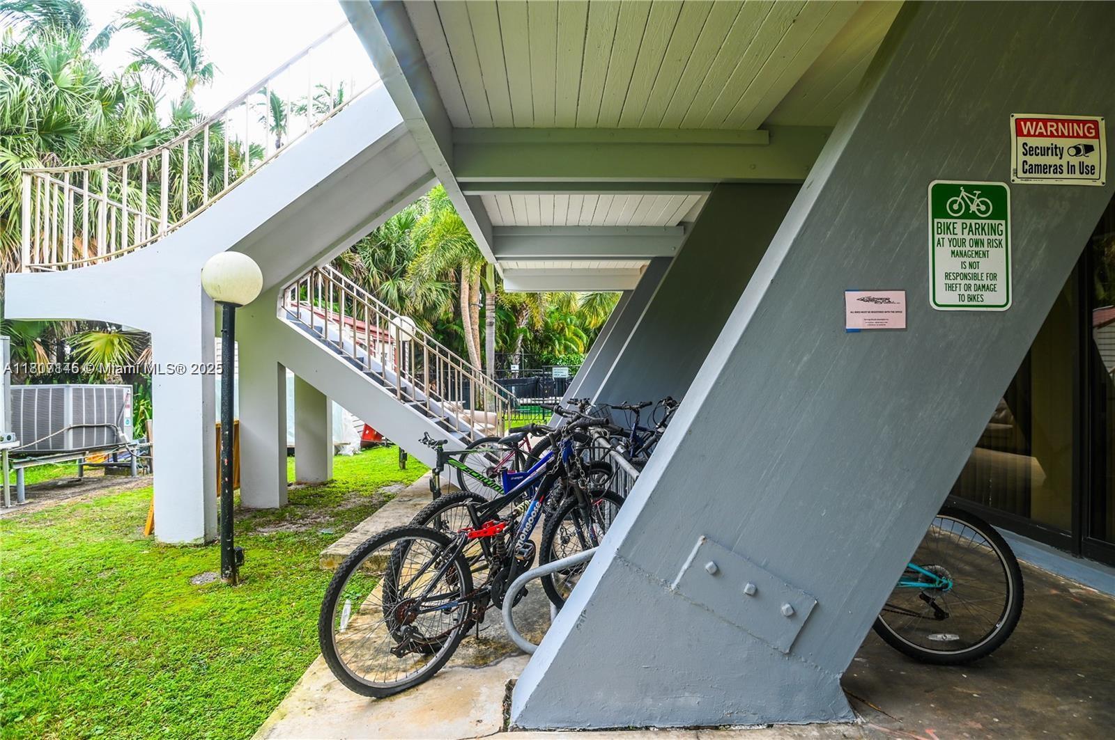 FAIRWAYS ROYALE CONDO - Residential