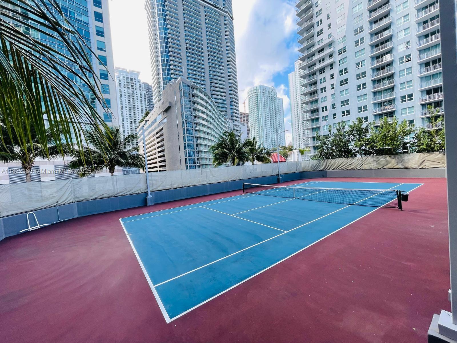 THE MARK ON BRICKELL COND - Residential