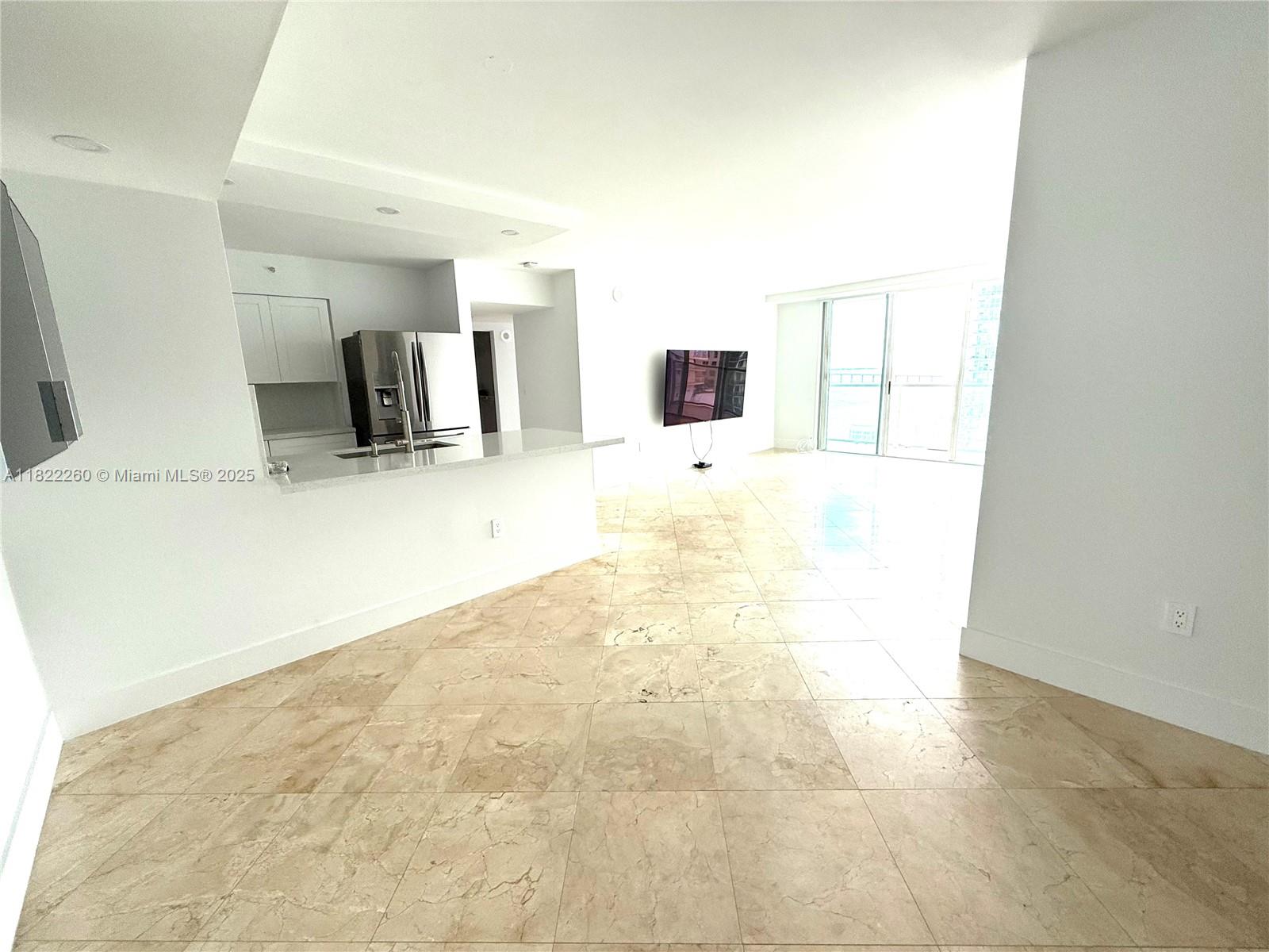 Amazing 2 bedroom unit with Biscayne Bay views. Live in one of the most desirable buildings in the heart of Brickell. Unit was renovated with new modern kitchen, stainless steel appliance & bathrooms.Amenities: Fitness center with water views, an on-site convenience store, a tennis & racquetball court, a sundeck with a pool and Jacuzzi hot tub, a clubroom, and an on-site restaurant called Crazy About You. Additionally, The Mark on Brickell offers valet parking. In recent years, The Mark on Brickell saw a number of building improvements, including updating the hallways, remodeling the lobby, and adding glass railings to the balconies. Management on site.