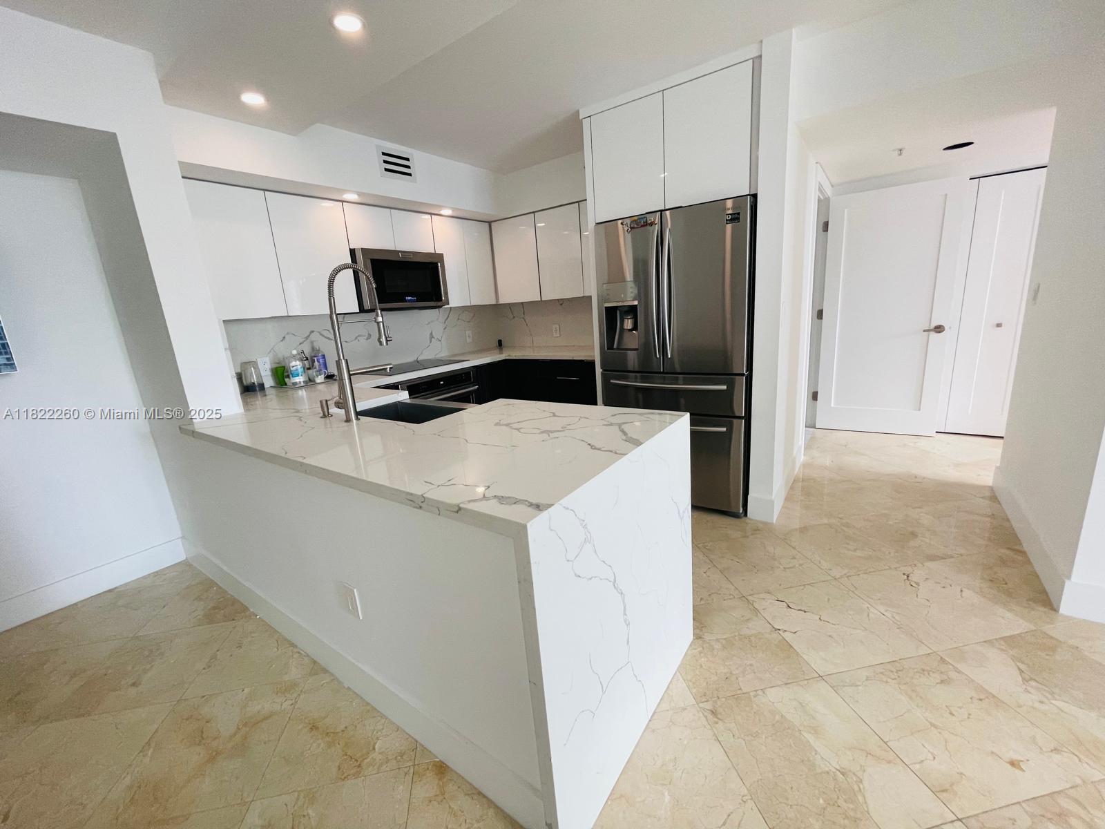 1155 Brickell Bay Dr 1703