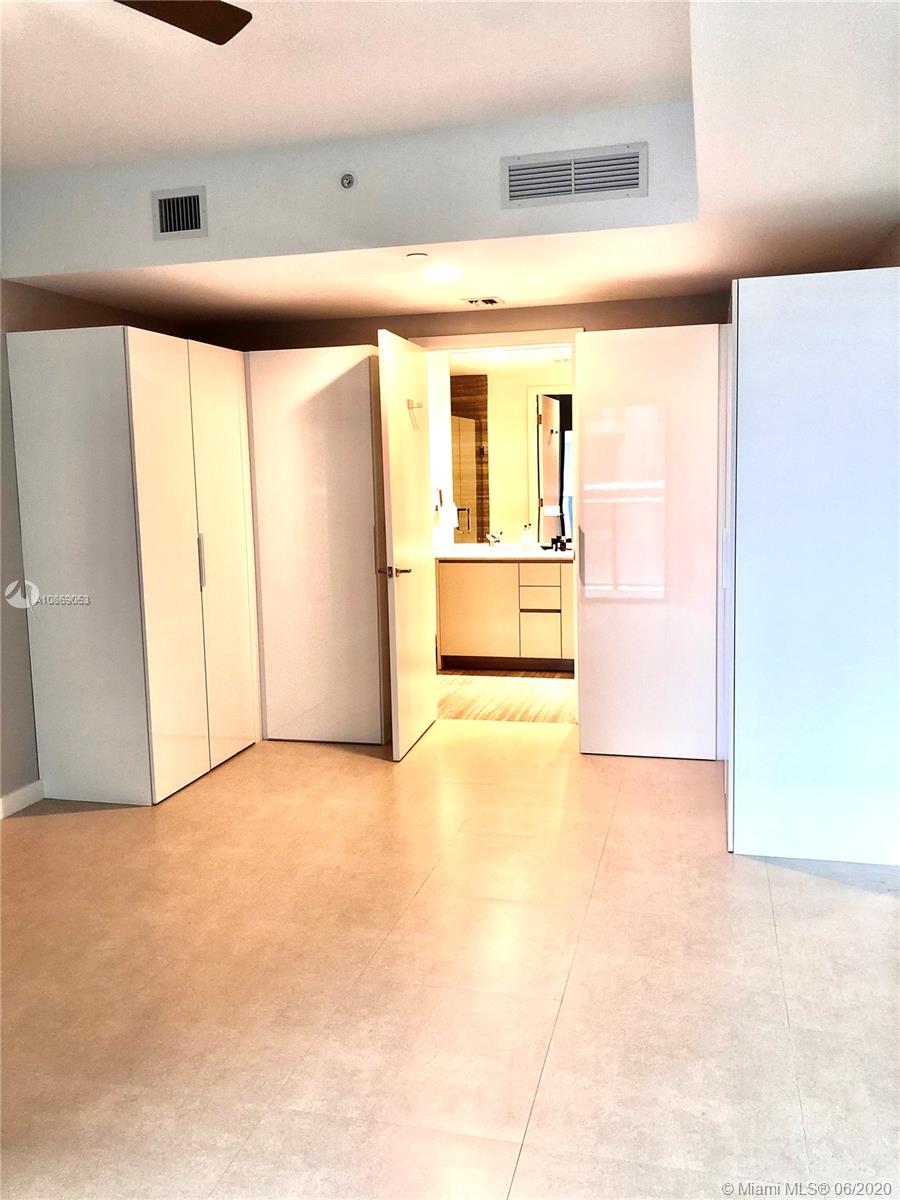 1010 BRICKELL CONDO - Residential Lease