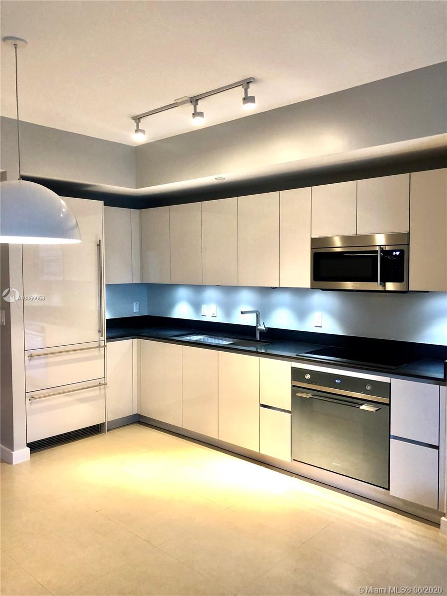 1010 BRICKELL CONDO - Residential Lease