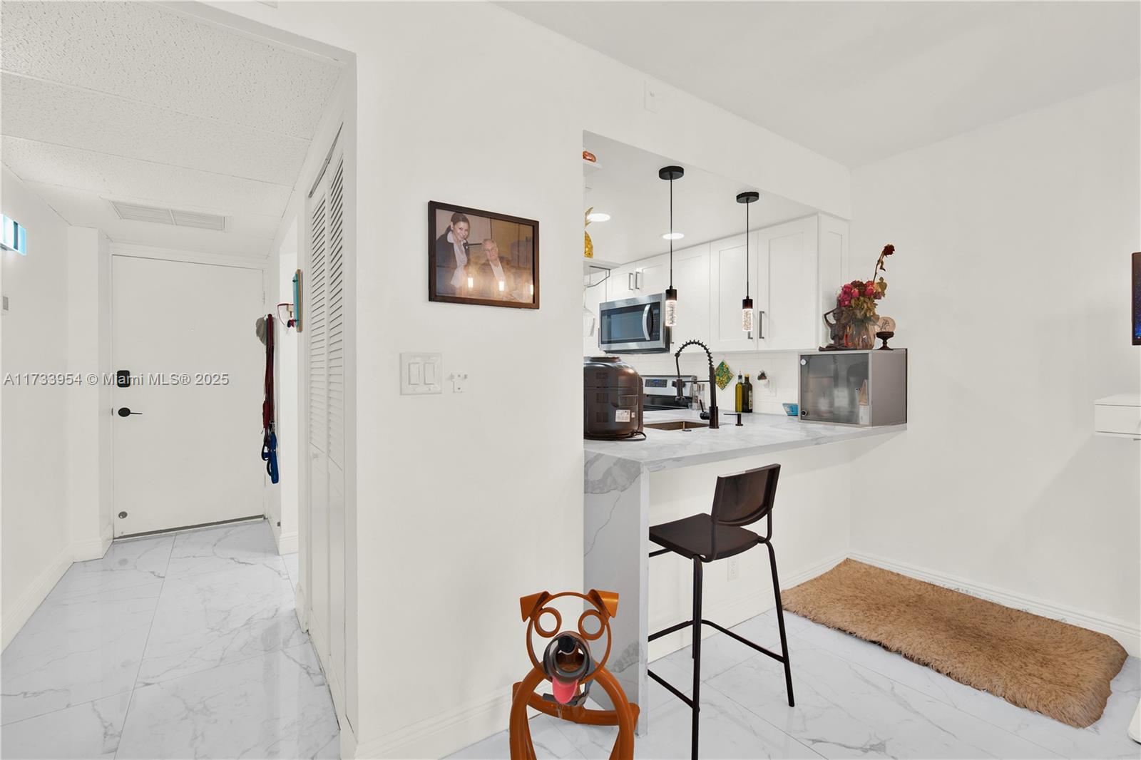 ROYAL PARK CONDO - Residential