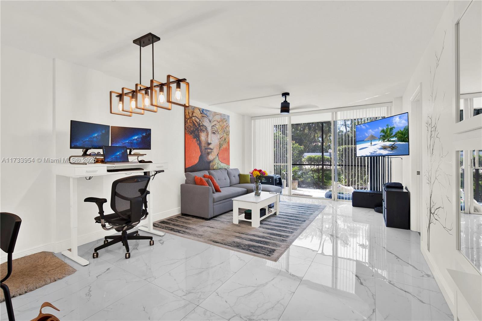 118 Royal Park Dr 1B, Oakland Park, Miami-Dade County, Florida - 2 Bedrooms  
2 Bathrooms - 