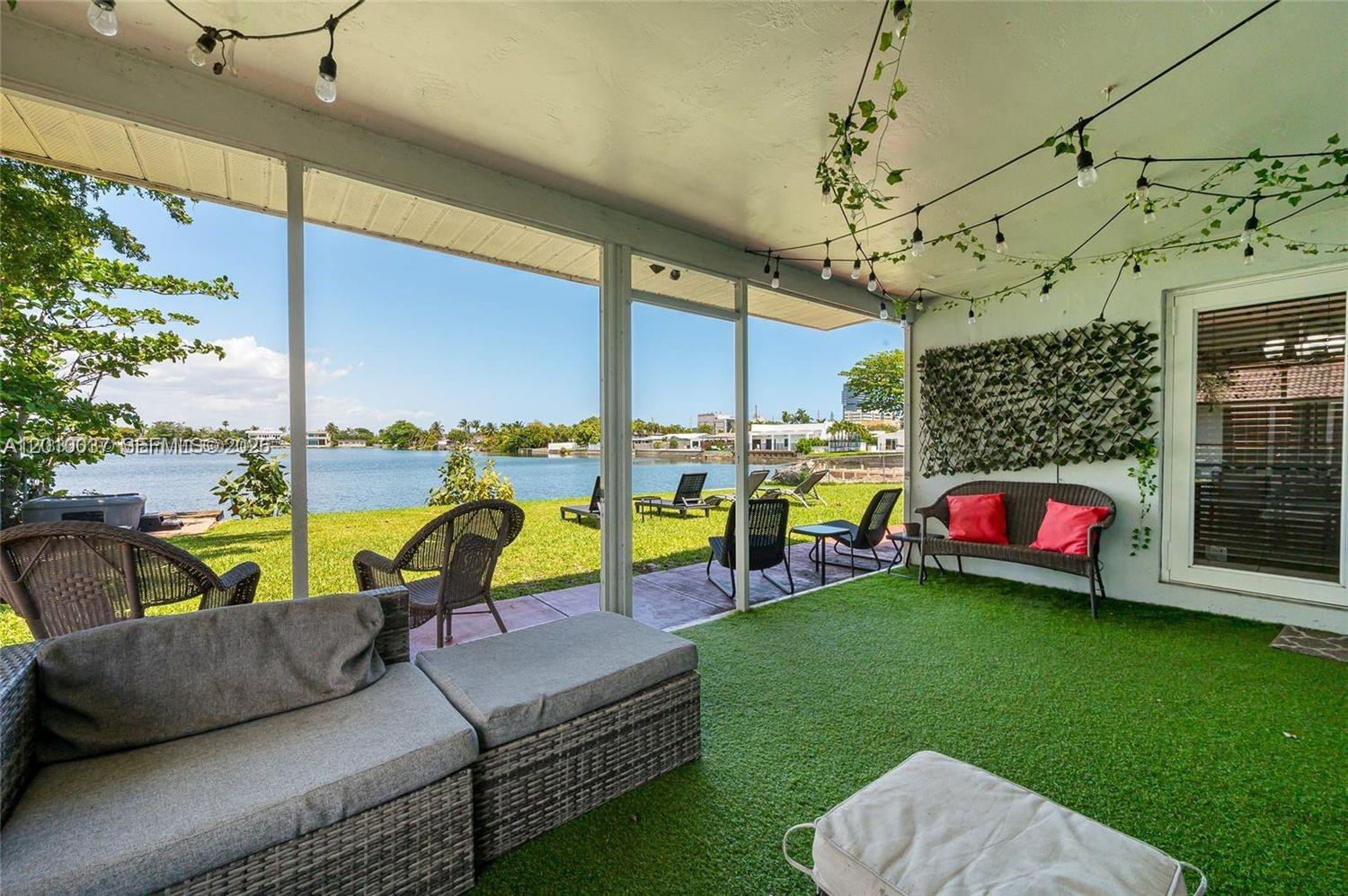SUNSWEPT ISLE - Residential