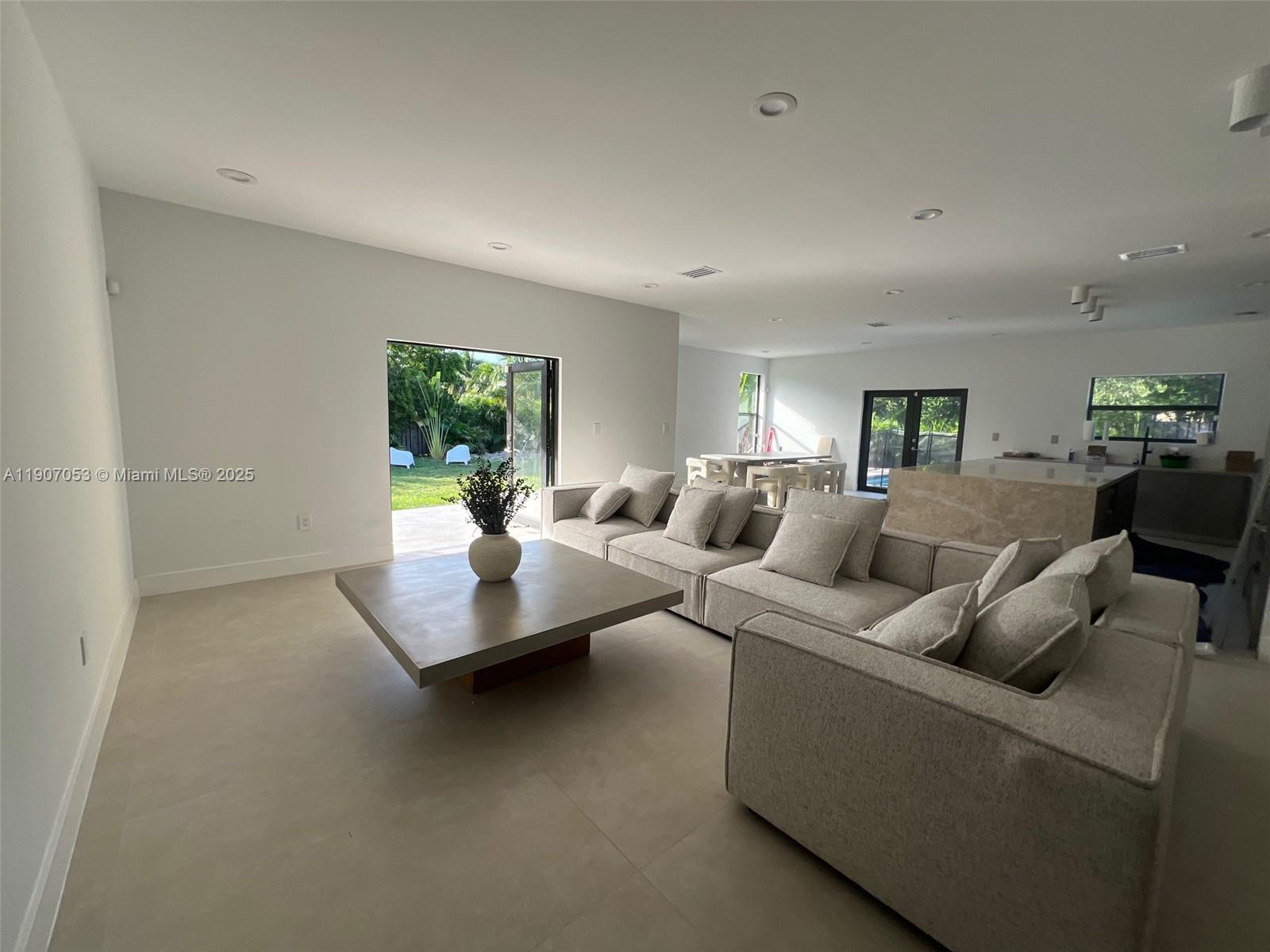 CHEDIAK SUBD - Residential