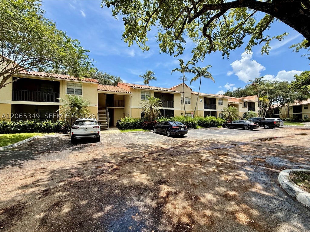 Photo of 1237 SW 46th Ave #803, Pompano Beach, FL 33069 (MLS # A12065349)