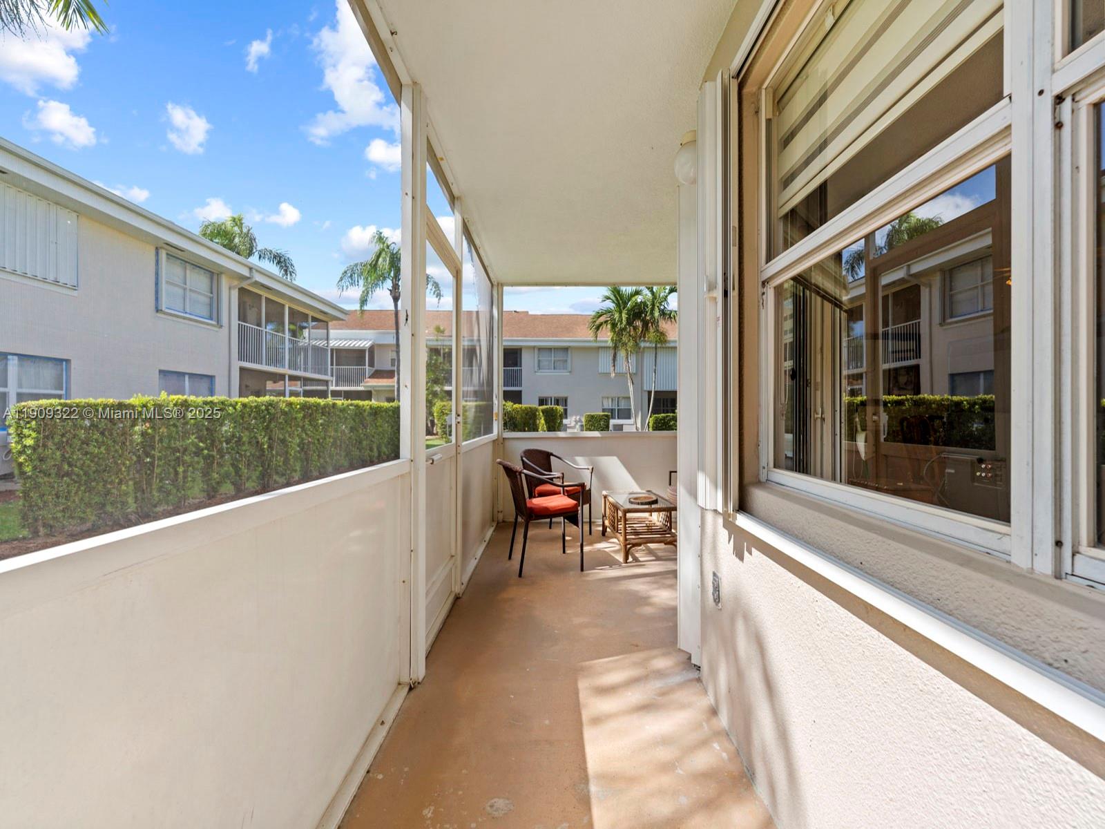 CENTER-GATE NO 1 - Residential