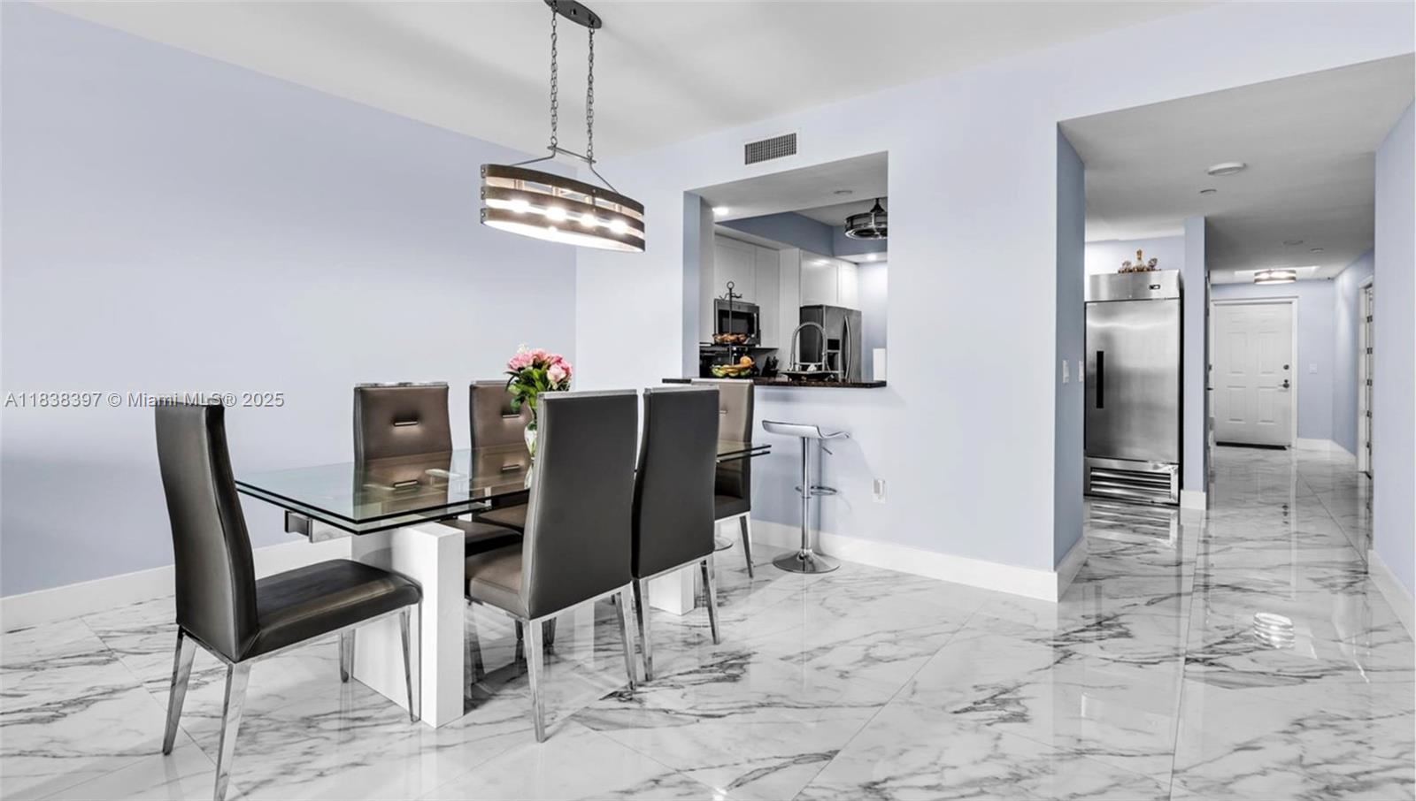 3340 NE 190th St 1003, Aventura, FL, 33180/$1,199,000 3 3340 NE 190th St 1003