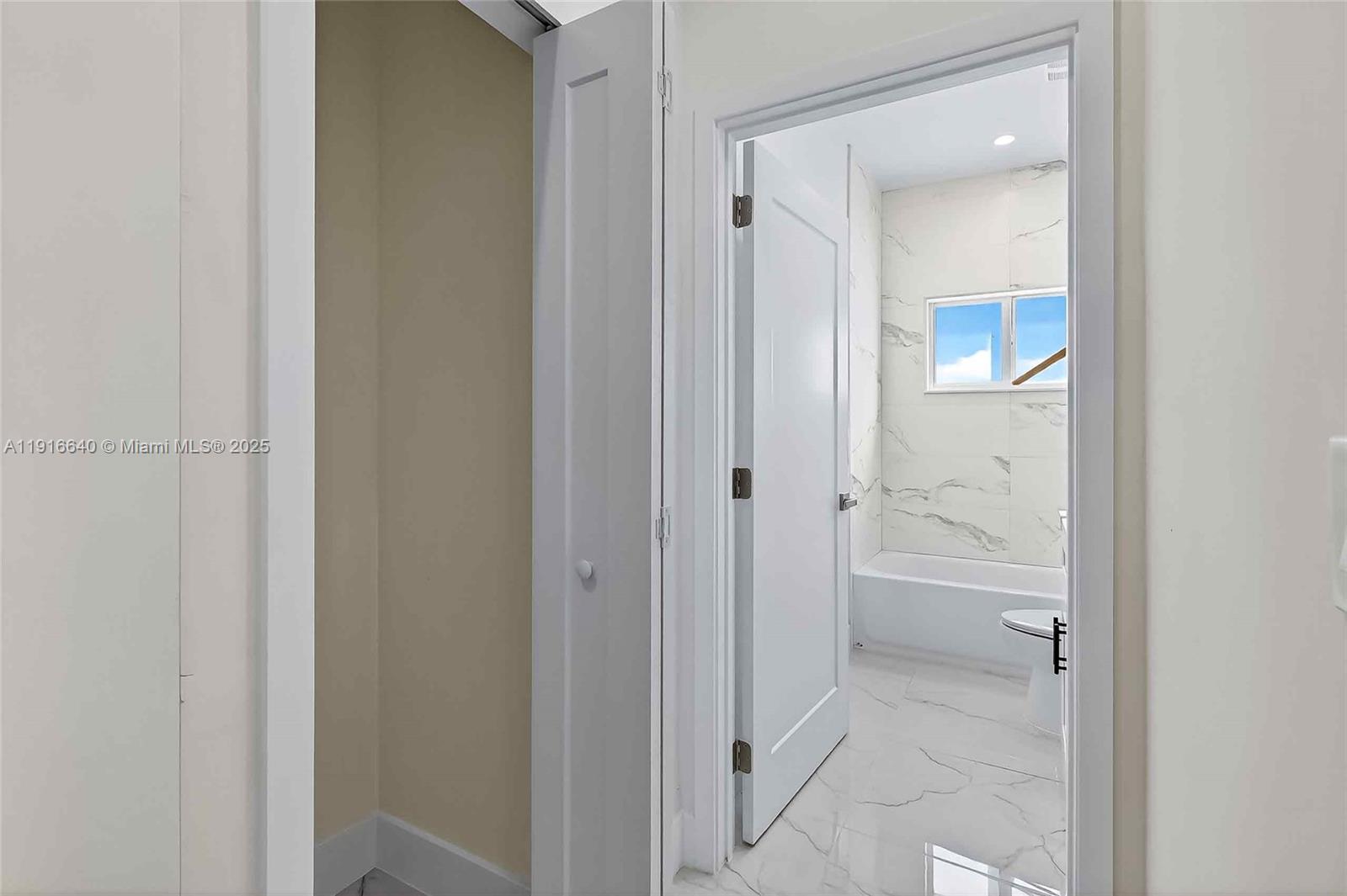 N MIAMI ESTATES - Residential